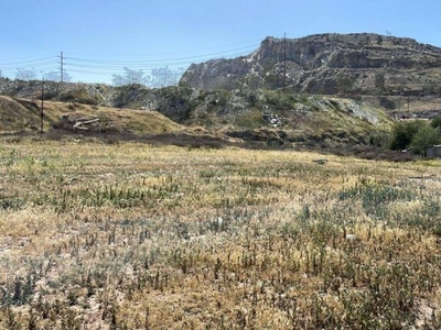 Se renta terreno de 13,677 m2 en Zona Industrail, Tijuana