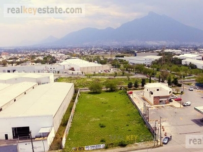 Terreno en Venta en Guadalupe, N.L., Comercial e Industrial, Ruiz Cortines Ote,