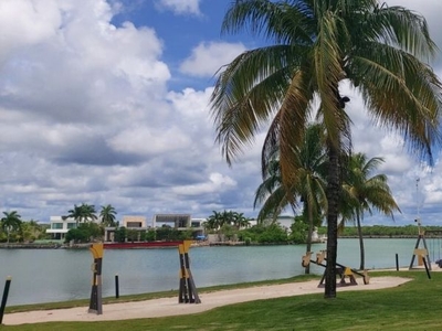 Terreno en venta en Lagos del Sol Cancun