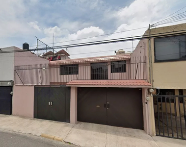 Casa En Coyoacán De Remate Bancario