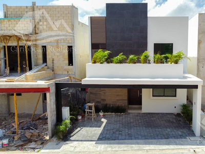 Casa En Venta En Aqua Cancun / Codigo: N-abt5900