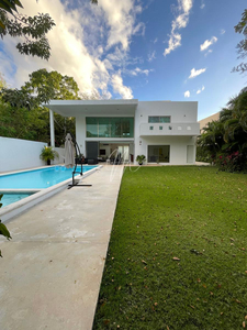 Casa En Venta En Cancun, Residencial Campestre
