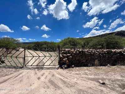 Rancho Con Permiso Agroindustrial Y Explotación De Grava Guanajuato