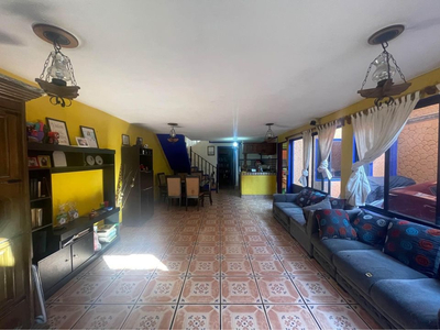 Venta Casa San Juan De Aragon, Gustavo A Madero, Cdmx Esmg-di