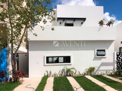 Casa en Venta, Aqua Residencial, Cancún.