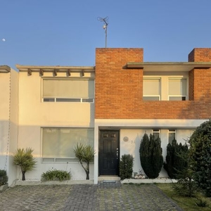 Casa en Venta en Calimaya, Bosques de las Fuentes