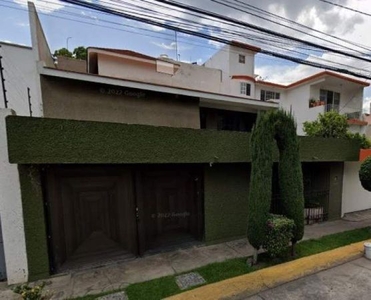 Casa en venta en Colonia Bosques de Aragón, Nezahualcóyotl, Estado de México