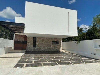 Venta de casa en privada en Mérida, Yucatán