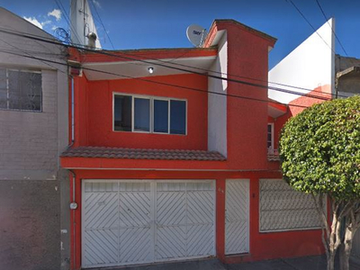 Casa en venta Bellas Artes 64, Metropolitana 2da Sección, Ciudad Nezahualcóyotl, Estado De México, México