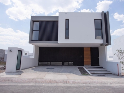 Doomos. Casa de Lujo en Venta Zibatá Querétaro.