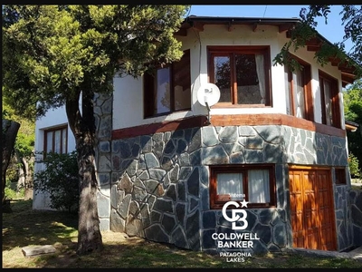 Doomos. Casa en venta - Barrio Jardín Botánico - Bariloche