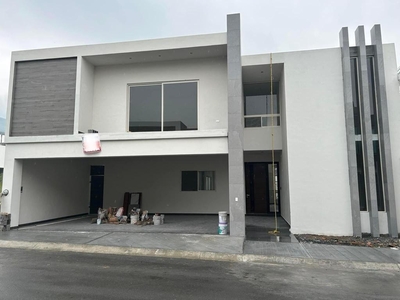 Doomos. Casa en venta Carretera Nacional