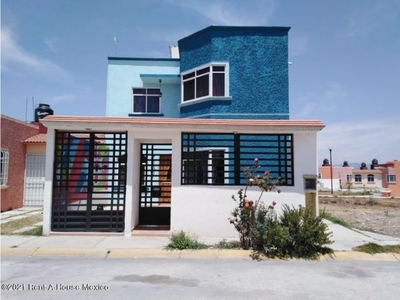 Doomos. Casa en venta en Chac Bolay San Antonio El Desmonte 213637AL