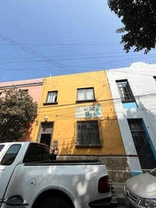Doomos. Casa en Venta en Colonia Santa María la Ribera, Cuauhtémoc, Ciudad de México