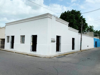 Doomos. Casa en venta en el centro de Mérida totalmente restaurada.