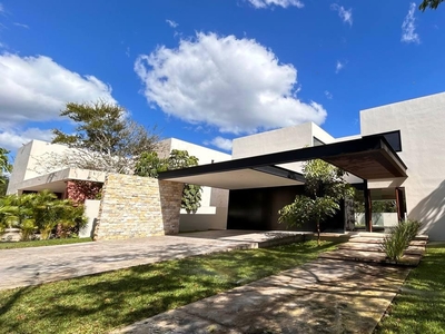 Doomos. Casa en venta en El Cortijo