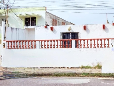 Doomos. Casa en venta en Fracc. Virginia, Veracruz