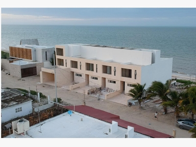 Doomos. Casa en venta en la Playa de Telchac, Yucatán