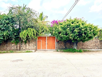 Doomos. Casa en venta en Lázaro Cárdenas, Cuautla Morelos