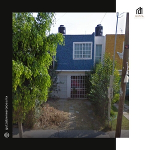 Doomos. Casa en venta en León, Guanajuato. Col. Valle del Real. C.P. 37545 Calle Real de Durango