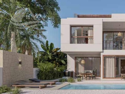 Doomos. Casa en Venta en Tulum Country club Bahia Principe ALRZ8463