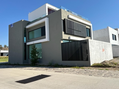 Doomos. CASA EN VENTA EN VALLE IMPERIAL ZAPOPAN JALISCO