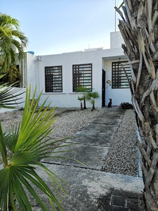 Doomos. Casa en VENTA en Villas Morelos 2, Puerto Morelos