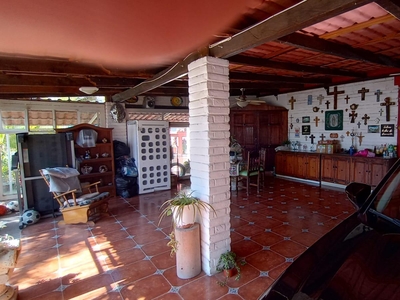 Doomos. Casa En Venta Lomas Del Campestre León Guanajuato