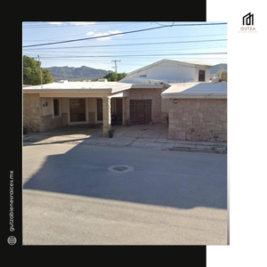 Doomos. Casa en Venta, Ubicada en San Idelfonso 401, La Fuente, 27290 Torreón, Coah.