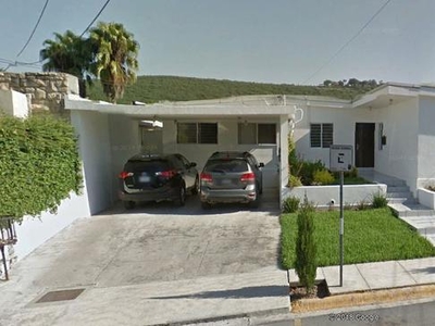 Doomos. Casa para demoler en Venta en Col. Fuentes del Valle