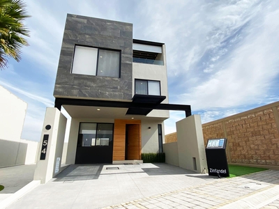 Doomos. Casas NUEVAS residenciales en venta en La Rioja 1, Mod. Zinfandel, Lomas de Angelópolis.