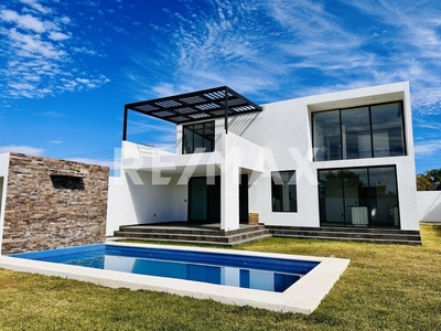 Doomos. ISR Casa en Venta en Paraíso Tlahuica