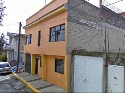 Doomos. Remate - Casa en Condominio Residencial en Venta en Colonia El Mirador 2A Sección, Tlalpan, Distrito Federal - AUT1181