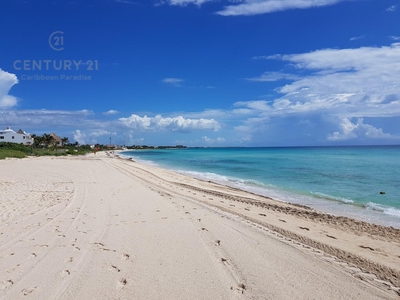 Doomos. Se vende casa a pasos de la playa Playa del Secreto Riviera Maya P4126