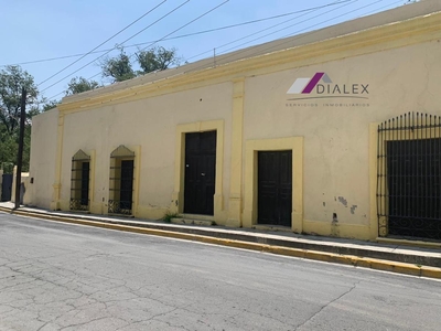 Doomos. SE VENDE La Casa Rosa, antiguo Museo de Arte Popular en García, Nuevo León