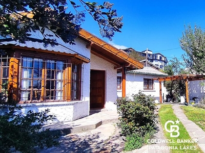 Doomos. Venta - Casa 91 m2 - Lote 540 m2, Centro Bariloche