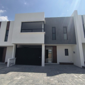 Doomos. VENTA DE CASA NUEVA EN LOMAS DE ANGELOPOLIS, CASCATTA, PUEBLA