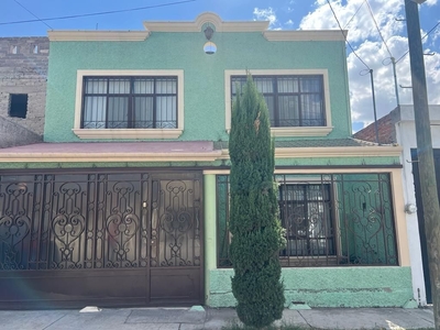 Casa En Renta Amueblada Al Sur De La Cd.