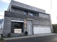 Casa a estrenar en Del Valle, San Pedro Garza García