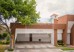 Casa en Venta, Colonia La Calera