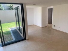 casas en renta - 220m2 - 2 recámaras - zibatá - 17,000