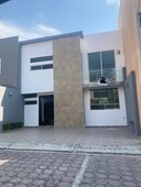 casas en venta - 140m2 - 3 recámaras - san bernardino tlaxcalancingo - 2,690,000