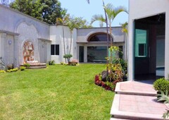 Doomos. Venta Casa Sola en Vista Hermosa Cuernavaca Morelos