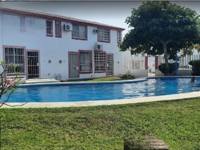 Acapulco La Marquesa V en Condominio en Venta, Adjudicado de Remate Bancarior