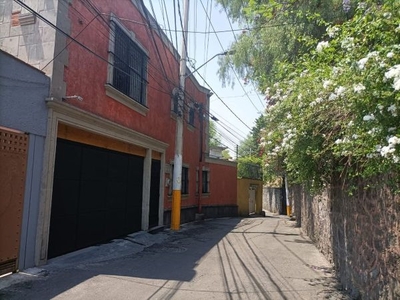 CASA EN VENTA EN LOS REYES COYOACÁN