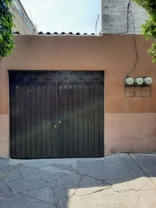 Se Vende Casa en colonia Campestre Guadalupana, Nezahualcóyotl