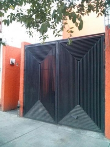 Casa en excelente ubicación