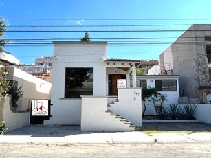 Doomos. Casa de una planta de oportunidad en Villas del Mesón, Juriquilla!