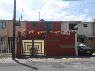 Doomos. HERMOSA CASA EN CUAUTITLAN IZCALLI JARDINES DE LA HACIENDA SUR