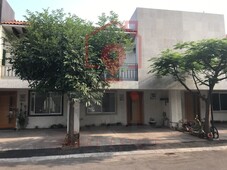 casa en venta de 3 hab sala tv en juriquilla santa fe mercadolibre